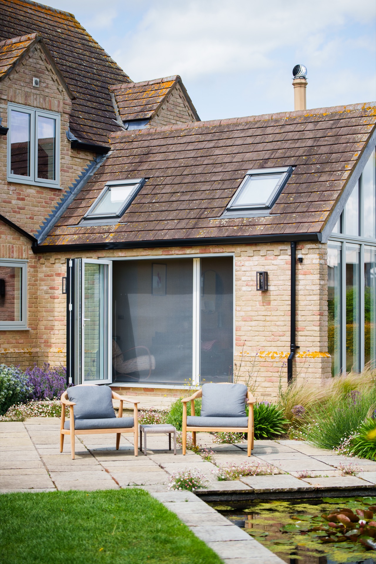 Bi-fold door fly screens